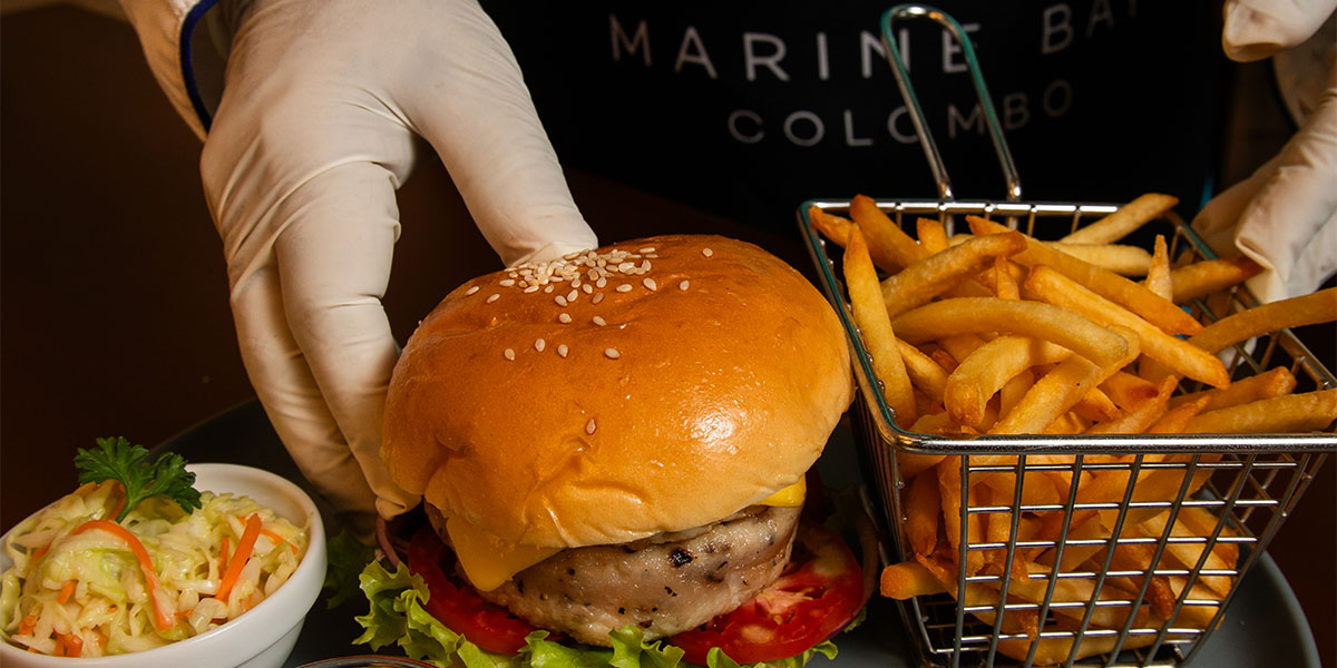 MARINE BAY RESTAURANT "The Coast" Image 3