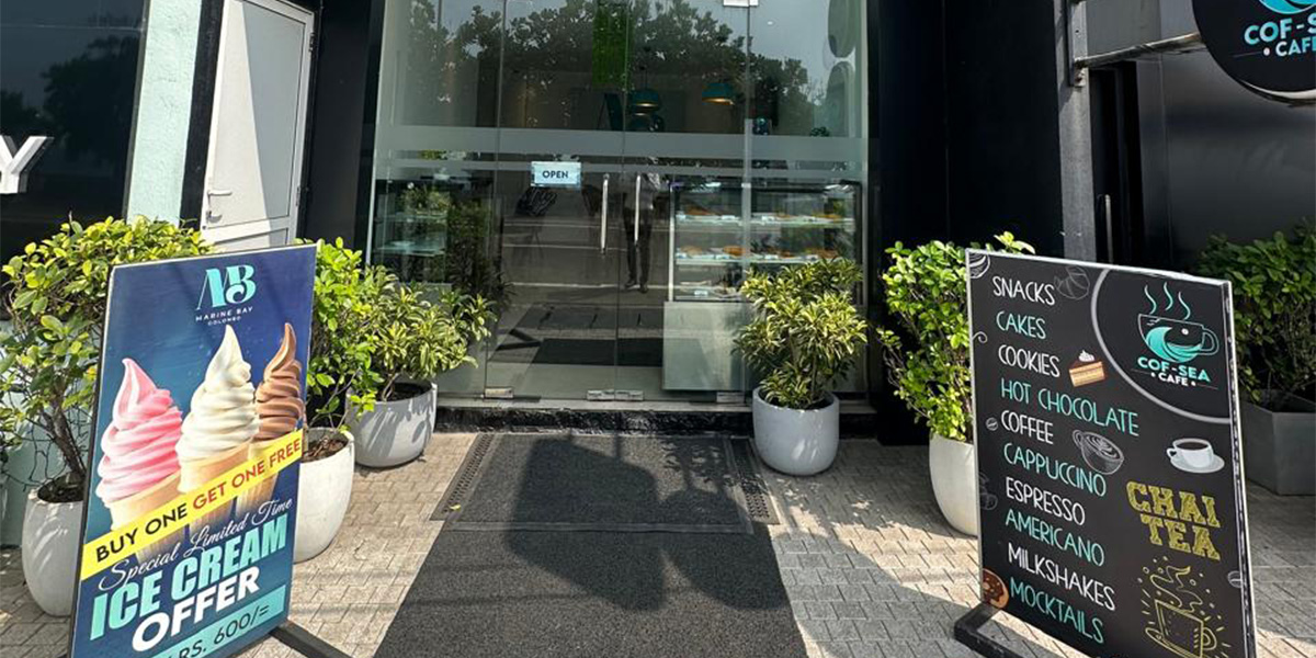 MARINE BAY CAFE "COF-SEA CAFE" Image 2